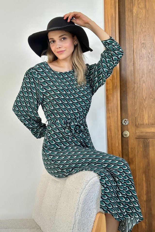 Yeşil Dökümlü Desenli Elbise