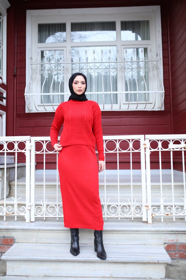 Kadın Uzun Kollu Balıkçı Yaka Bluz Ve Etek Ikili Triko Takım