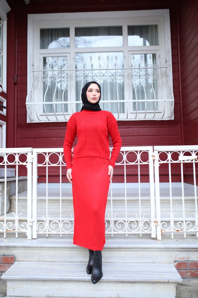 Kadın Uzun Kollu Balıkçı Yaka Bluz Ve Etek Ikili Triko Takım