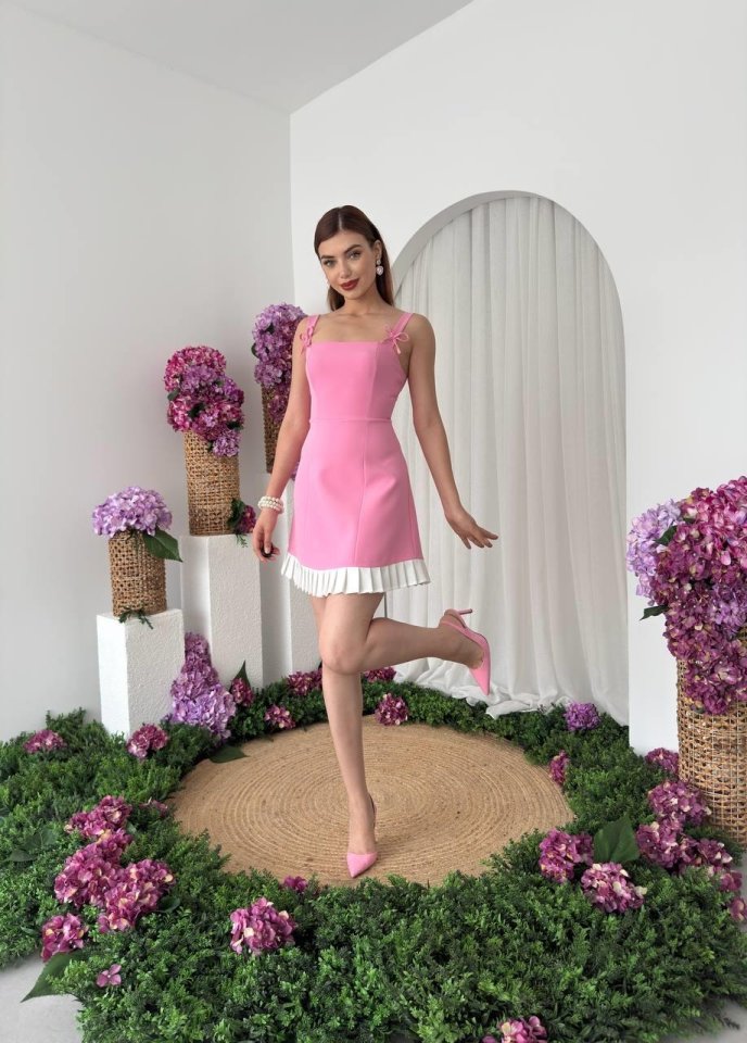 Steel Fiyonk Detay Elbise