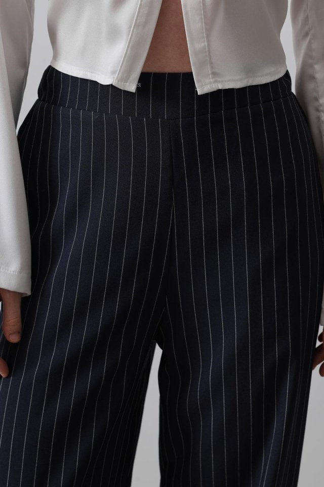 Beli Yarım Lastikli Palazzo Pantolon - Lacivert-Beyaz