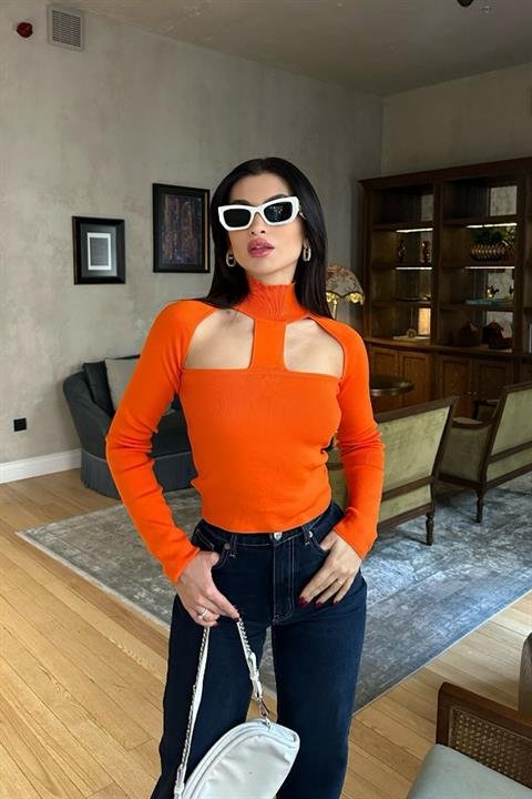 Bethany Cut Out Bluz 3126-02