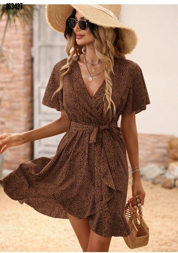 Kadın Kısa Kelebek Kollu Kruvaze Yakalı Belden Kuşaklı Kısa Desenli Süprem Elbise