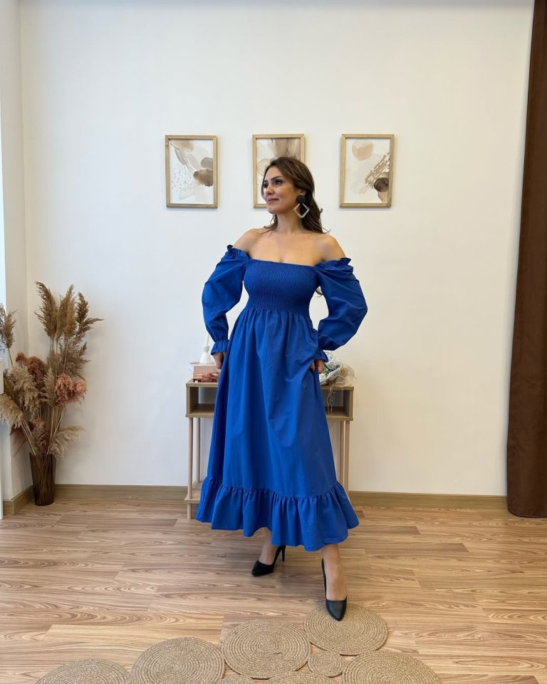 Kadın Uzun Kollu Kare Yakalı Gipeli Uzun Trikoton Elbise