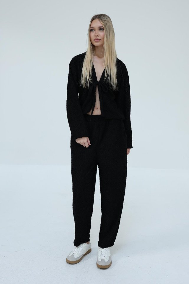 Önden Bağlamalı Takım - Siyah
