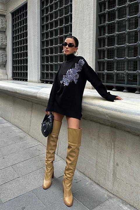 Nakış Detaylı Triko Kazak 1340