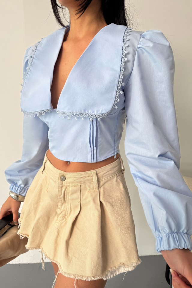 CROP POPLİN GÖMLEK YAKA KENAR DANTEL DETAYLI - Bebe Mavi