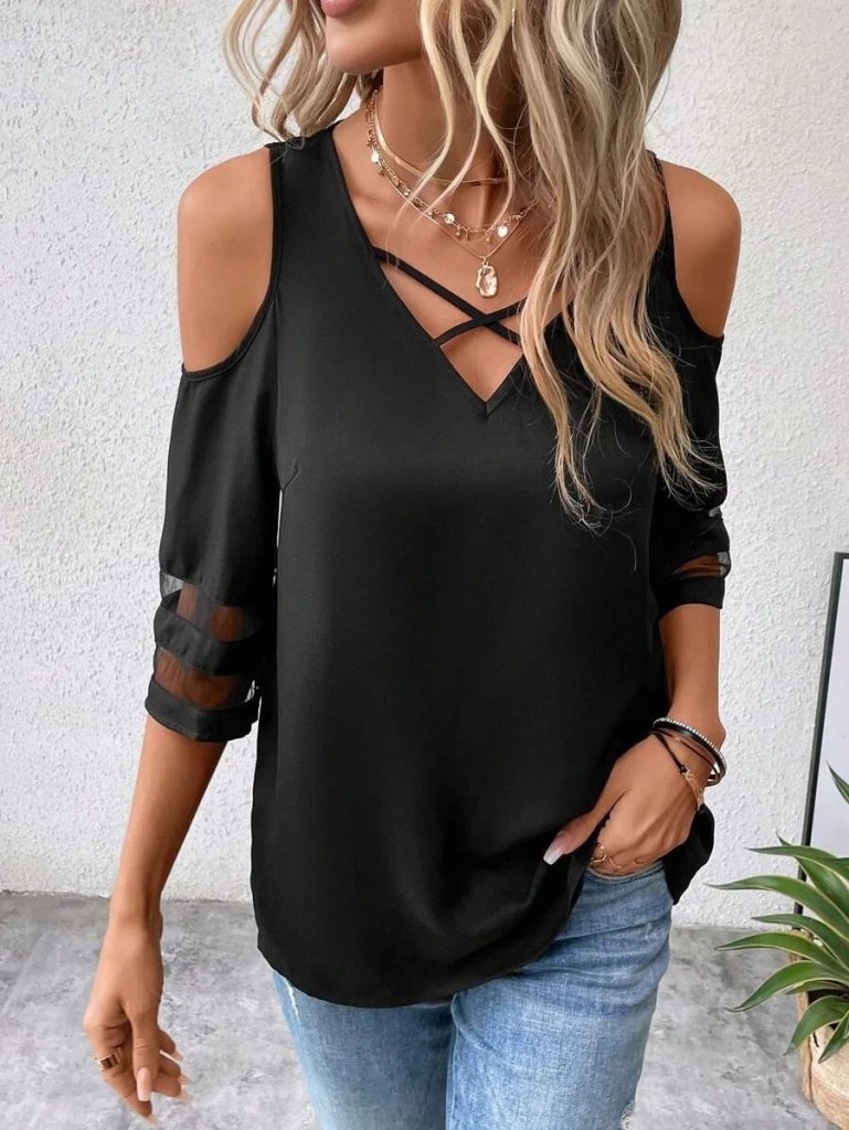 Kadın Kısa Kollu V Yakalı Soğuk Omuz Kolda Ip Detaylı Kolda şifon Tül Detaylı Janjan Krep Bluz