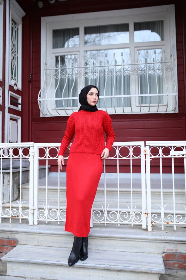 Kadın Uzun Kollu Balıkçı Yaka Bluz Ve Etek Ikili Triko Takım