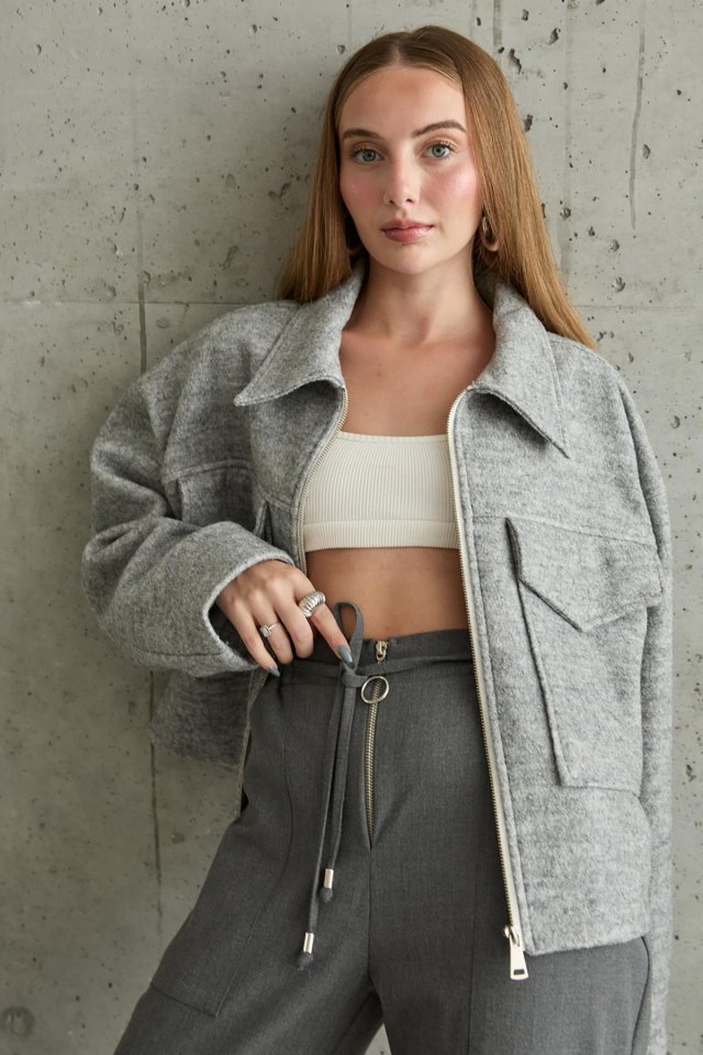 Gri Cebi Kapaklı Kaşe Ceket