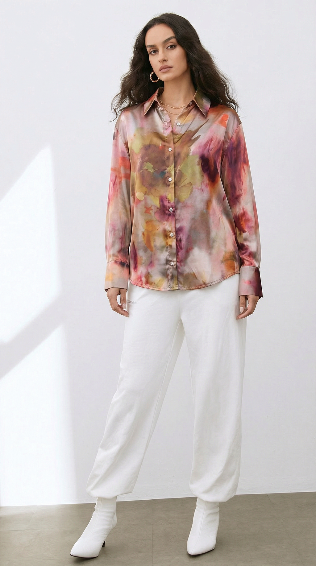 Batik Desenli Düğmeli Saten Gömlek