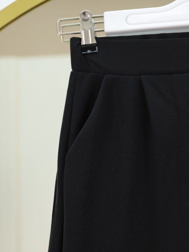 Cırtlı Fermuarlı Palazzo Pantolon -Siyah