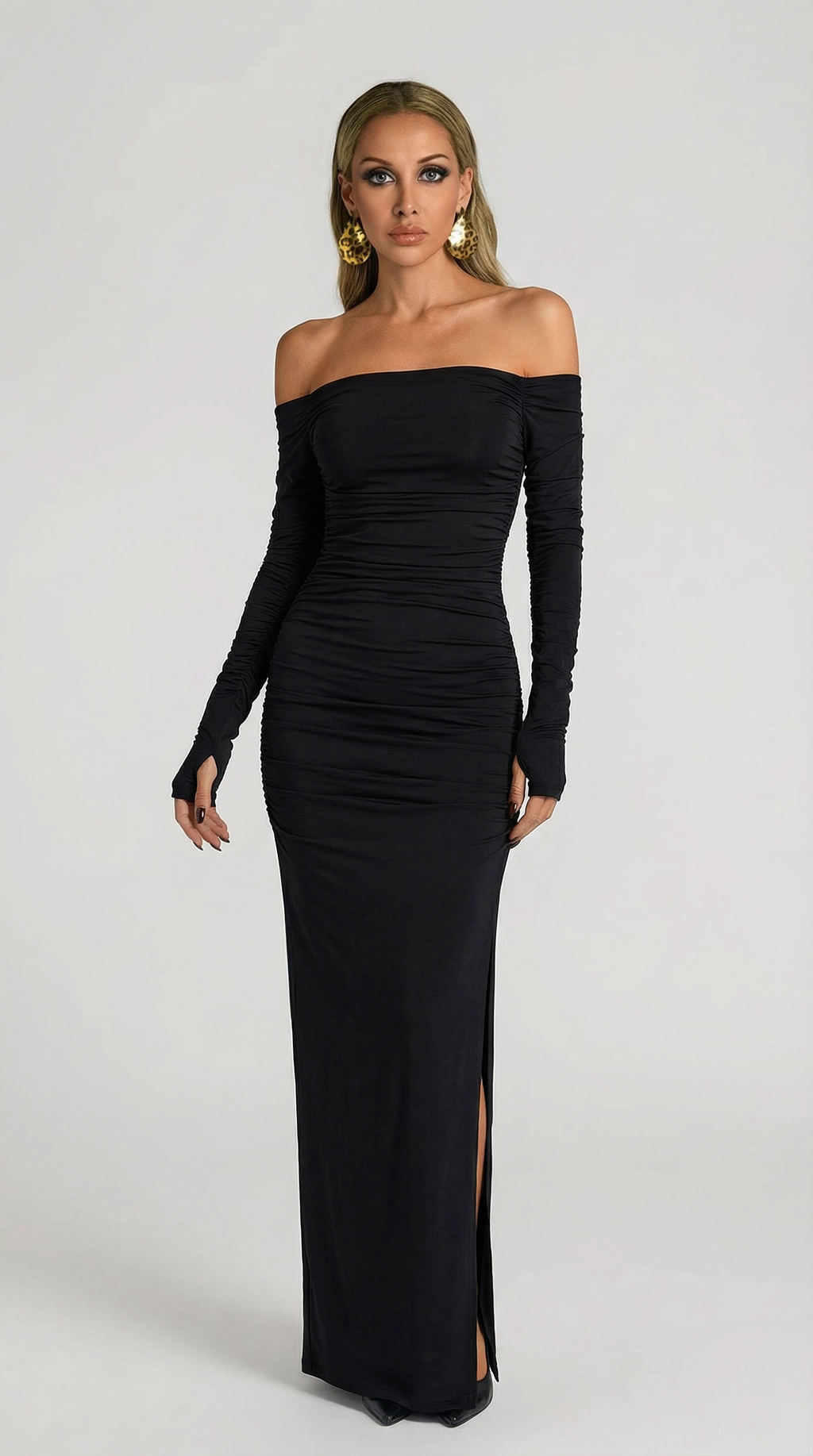 Drapeli Uzun Omzu Açık Elbise Siyah