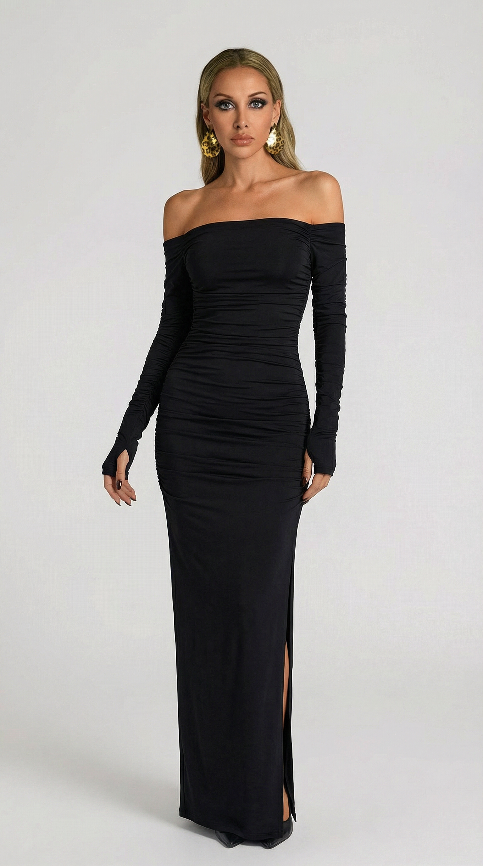 Drapeli Uzun Omzu Açık Elbise Siyah