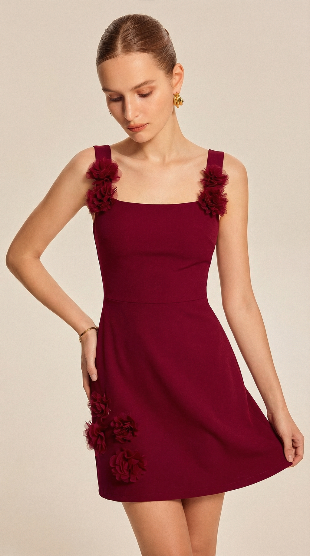 Bordo 3D Çiçek Detaylı Mini Elbise