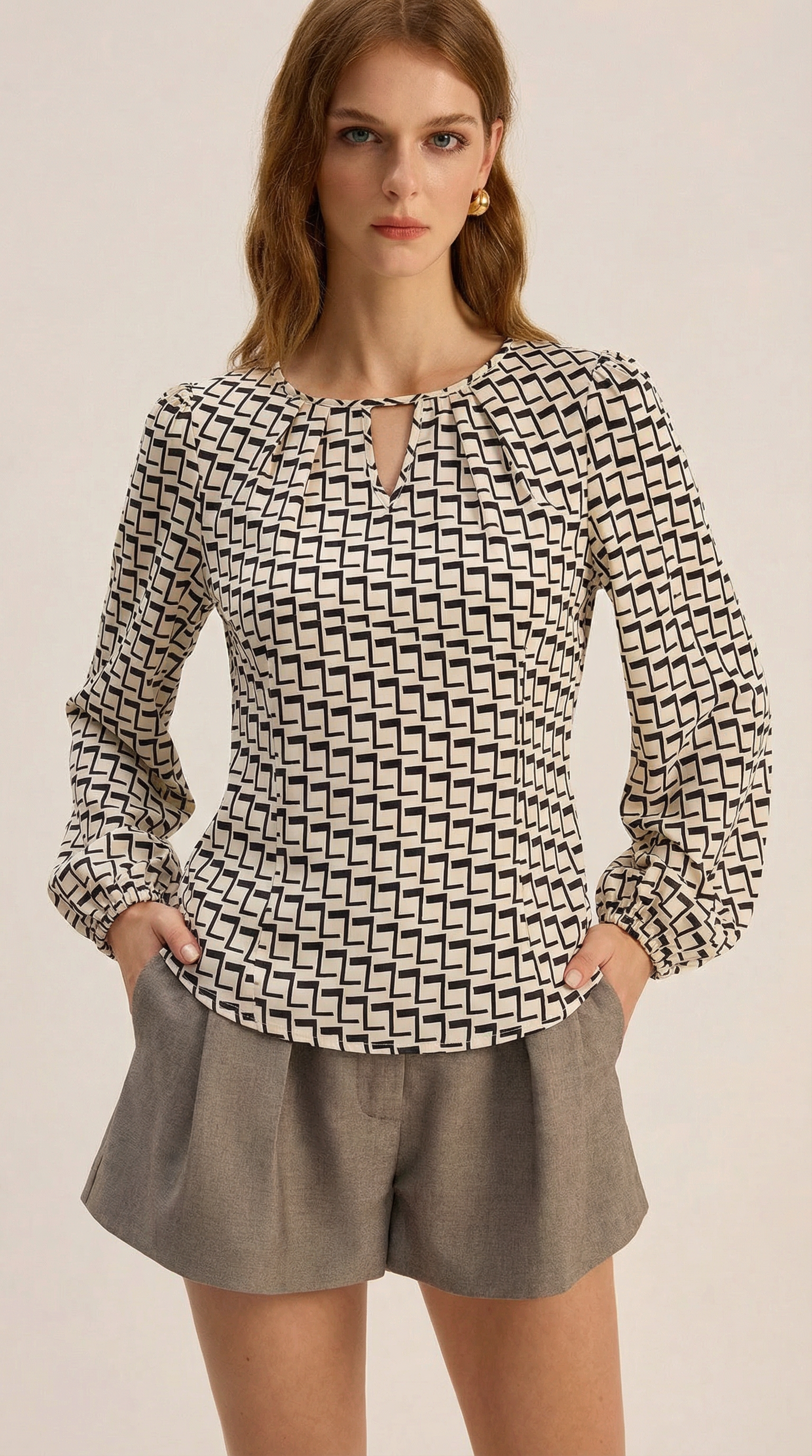 Geometrik Desenli Damla Yaka Uzun Kollu Bluz