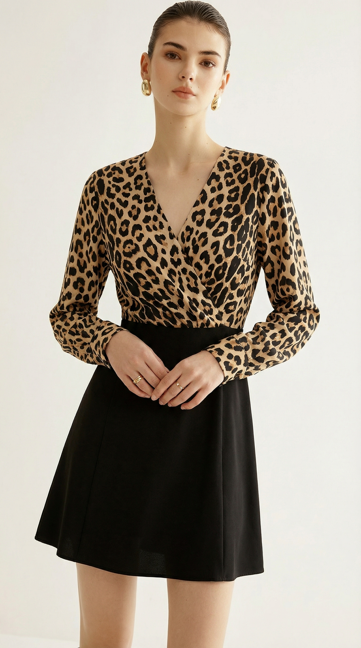 Leopar Desenli Kruvaze Yaka Mini Elbise