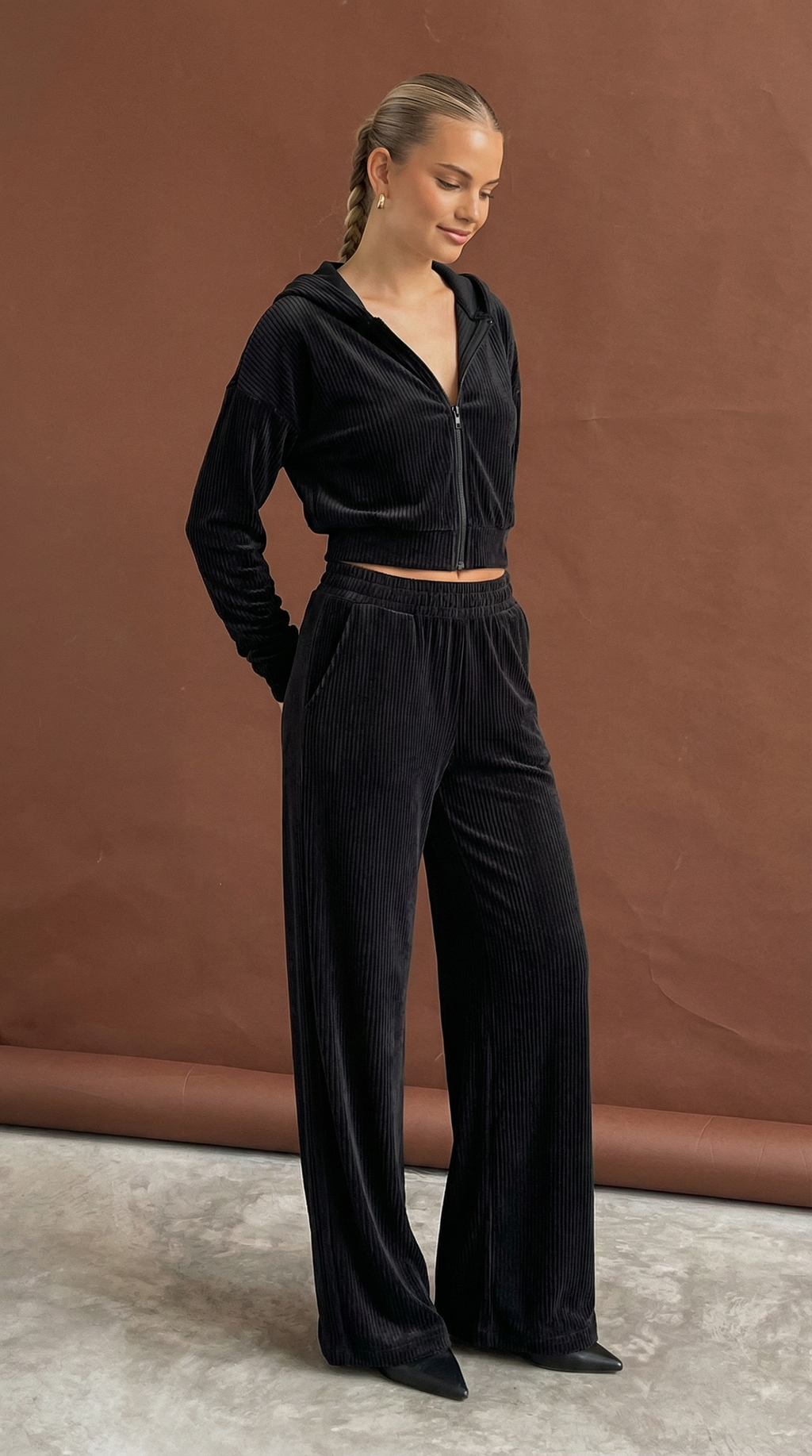 Fermuar Detaylı Kapüşonlu Kadife İkili Takım