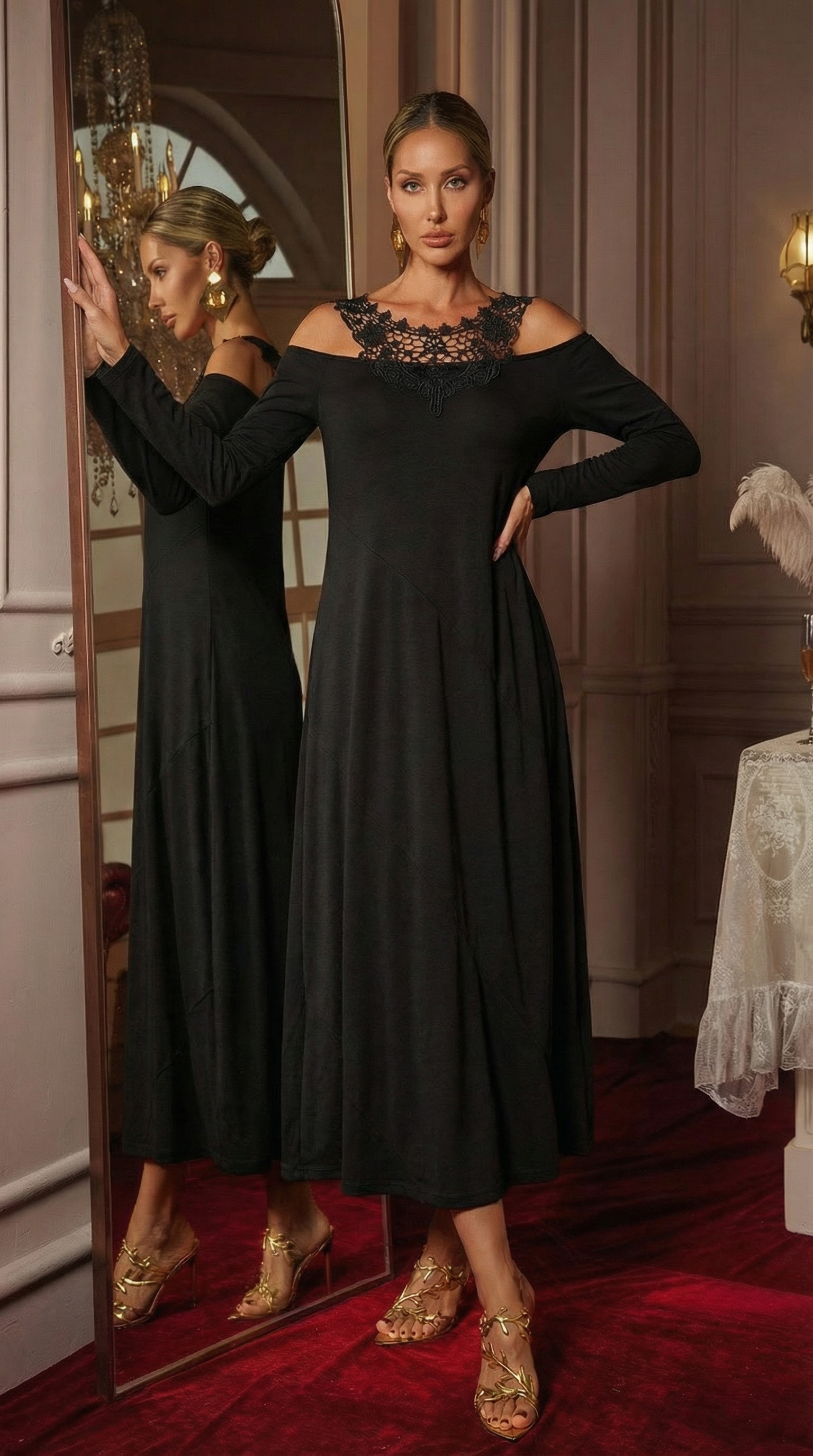 Güpür Detaylı Madonna Yaka Siyah Midi Elbise