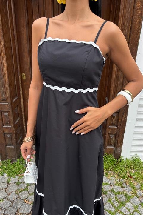 Dalgalı Şerit Detay Askılı Poplin Elbise 2876