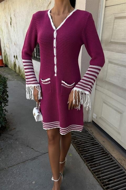 Triko Kolları Püsküllü Düğmeli Elbise 2849