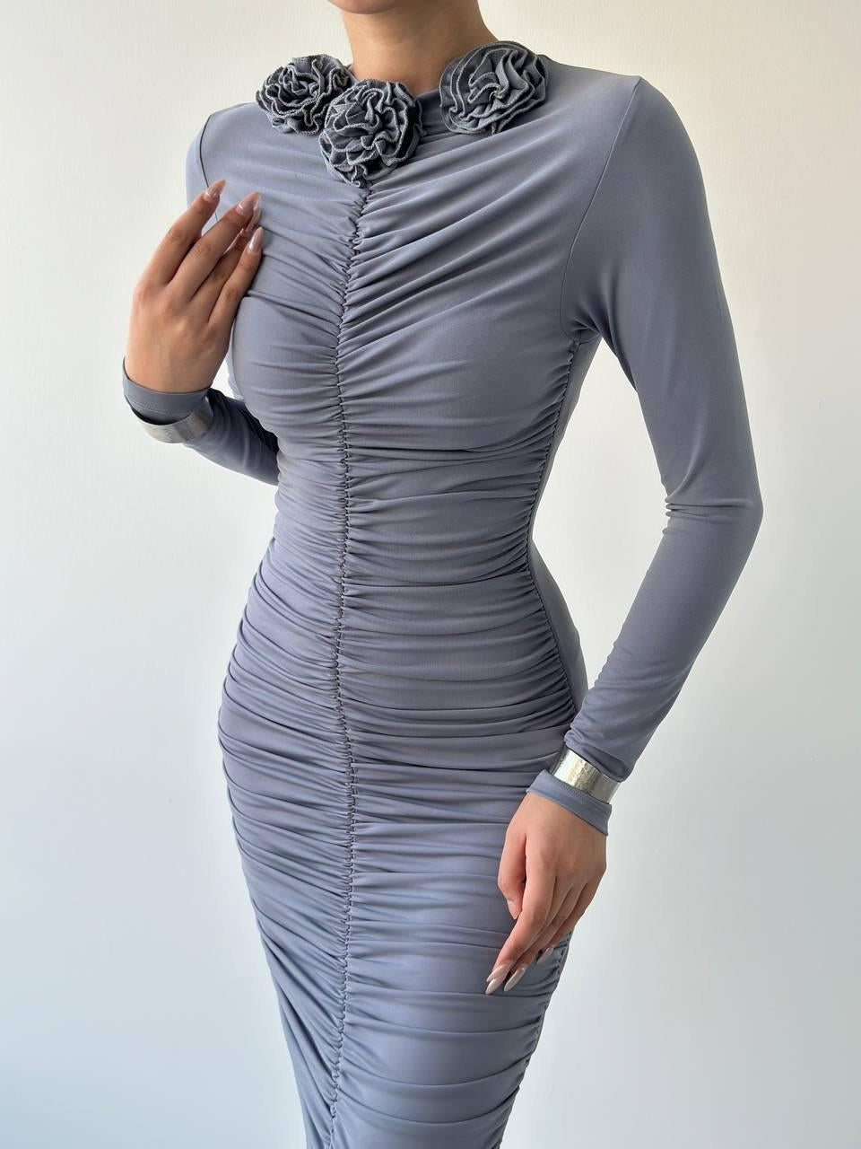 Carlis Gül Yaka Elbise