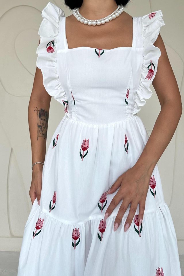 Kırmızı Sıfır Kol Fırfırlı Elbise