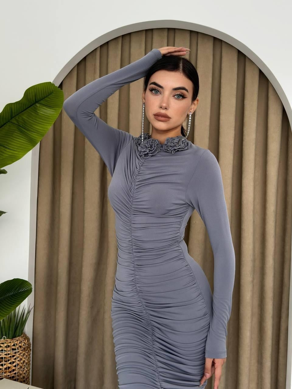 Carlis Gül Yaka Elbise