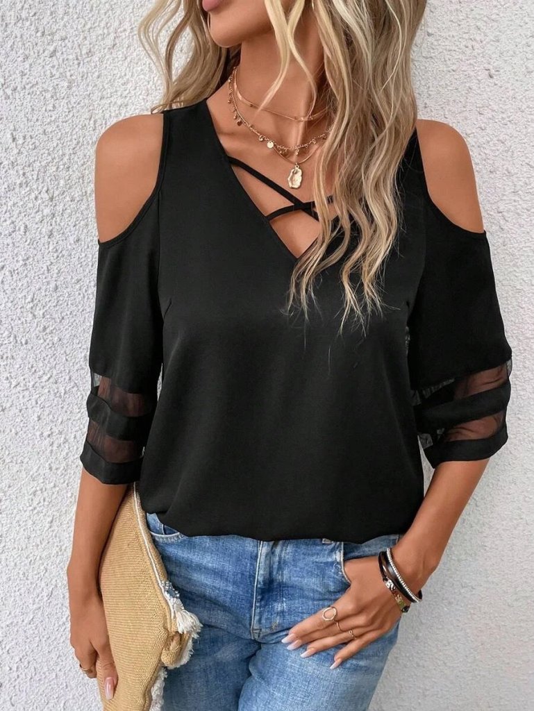 Kadın Kısa Kollu V Yakalı Soğuk Omuz Kolda Ip Detaylı Kolda şifon Tül Detaylı Janjan Krep Bluz